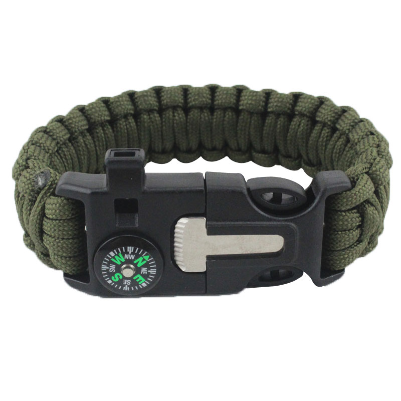 paracord survival bracelet